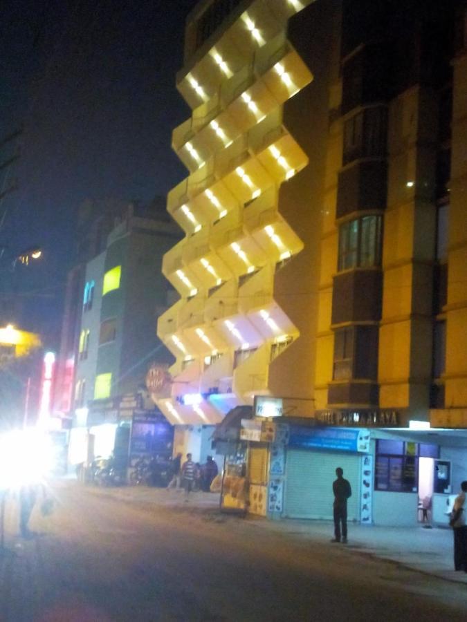 Hotel Blue Star โคอิมบาทอร์ ภายนอก รูปภาพ
